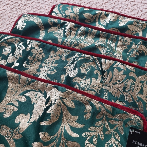 4 Robert Stanley Green Damask Placemats - Picture 5 of 9